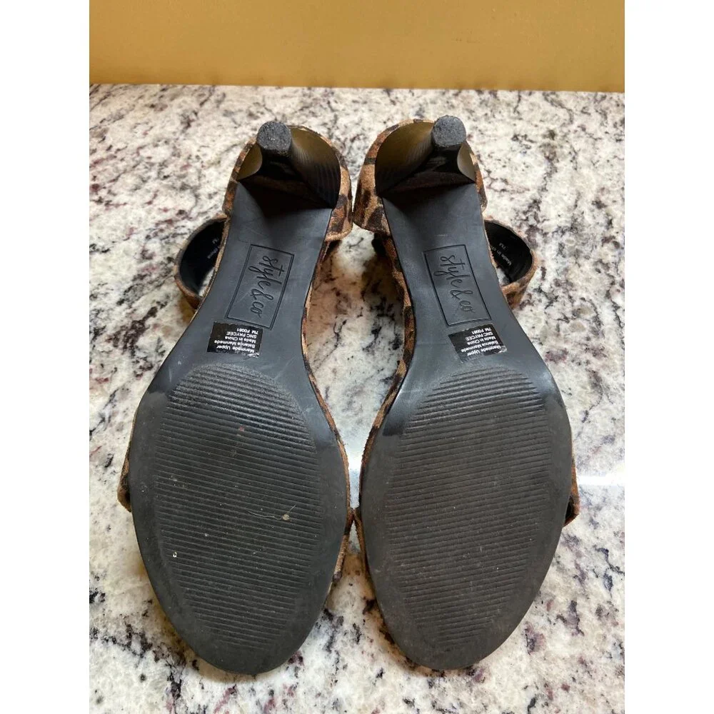 Style & Co  Ankle Strap Heels 7 Leopard Print Open Toe Block Sandals Chic - Picture 6 of 6